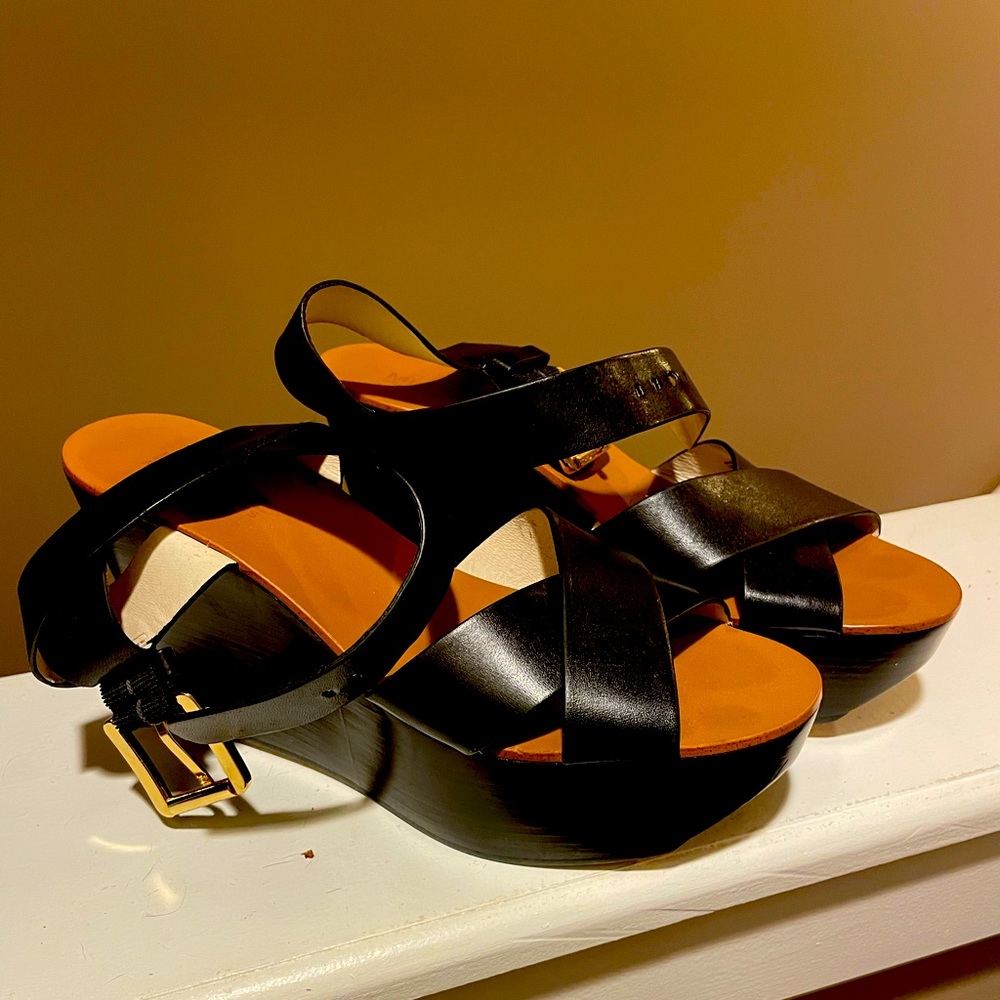 MK platform sandals